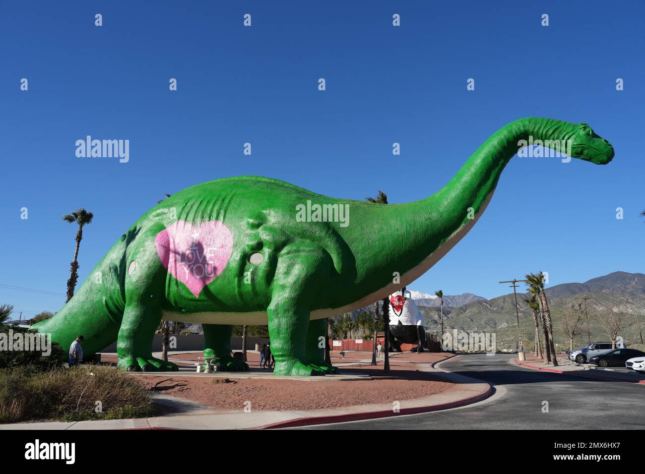 Dinny the Dinosaur, a Brontosaurus, with Valentine's Day theme costume, at  the Cabazon Dinosaurs roadside attraction, Wednesday, Feb. 1, 2023, in  Cabazon, Calif. (Photo by Image of Sport/Sipa USA Stock Photo - Alamy