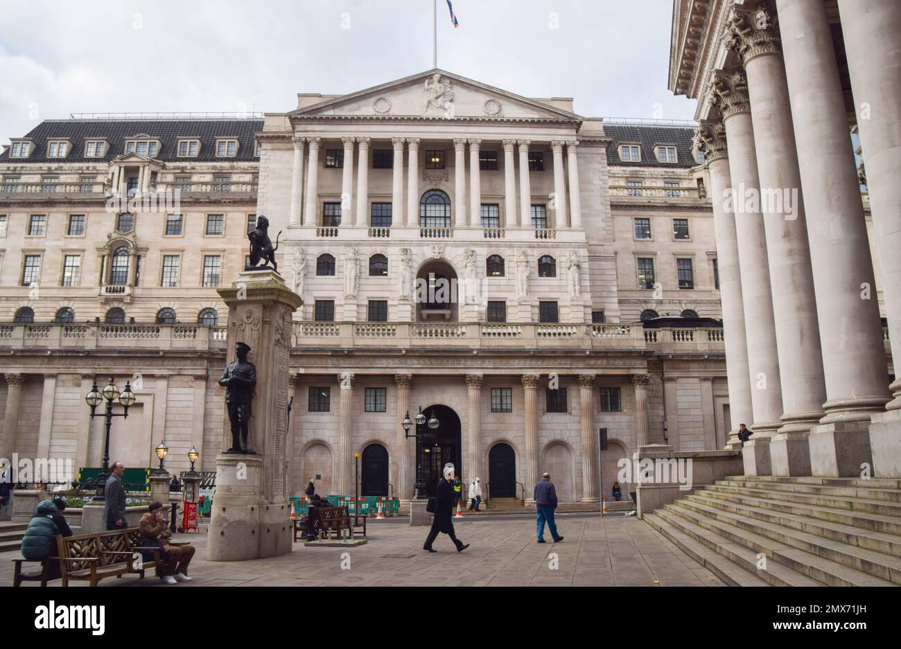 London, UK. 2nd February 2023. A view of the Bank of England as it raises UK interest rates to 4%. Credit: Vuk Valcic/Alamy Live News. Stock Photo