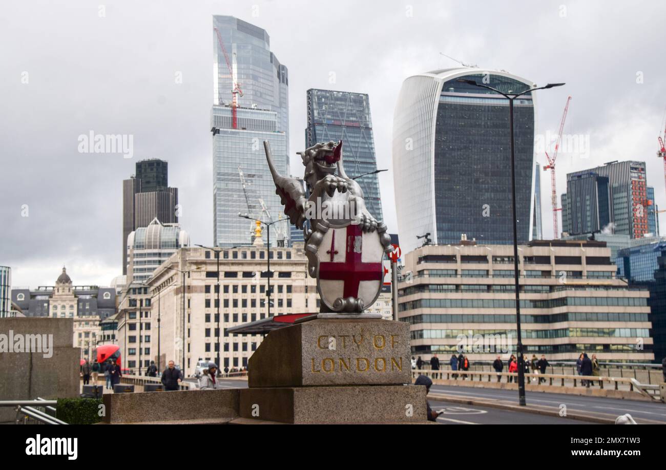London, UK. 2nd February 2023. A view of a dragon boundary mark and the City of London skyline, the capital's financial district, as the Bank of England raises UK interest rates to 4%. Credit: Vuk Valcic/Alamy Live News. Stock Photo
