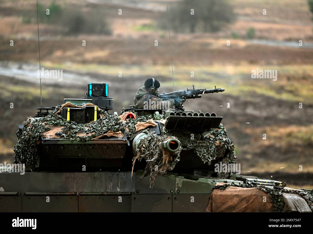 Leopard 2A6 main battle tank of Panzer Battalion 203 Stock Photo Alamy