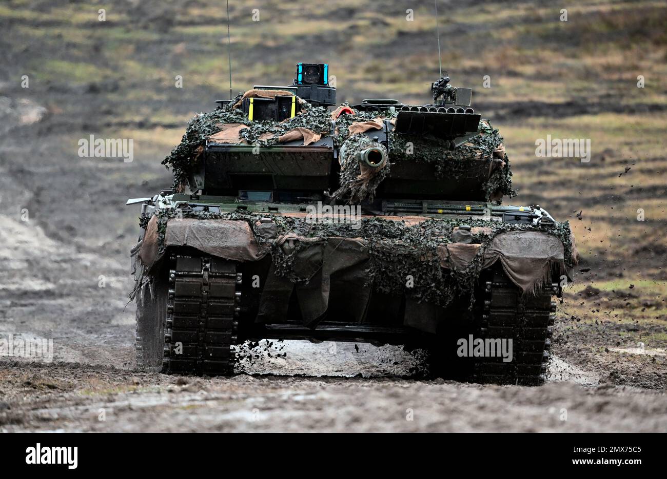 Augustdorf, Deutschland. 01st Feb, 2023. Leopard 2A6 main battle tank