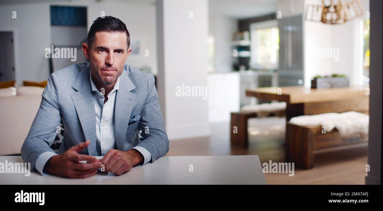 THE HATCHET WIELDING HITCHHIKER, Jessob Reisbeck, 2023. © Netflix