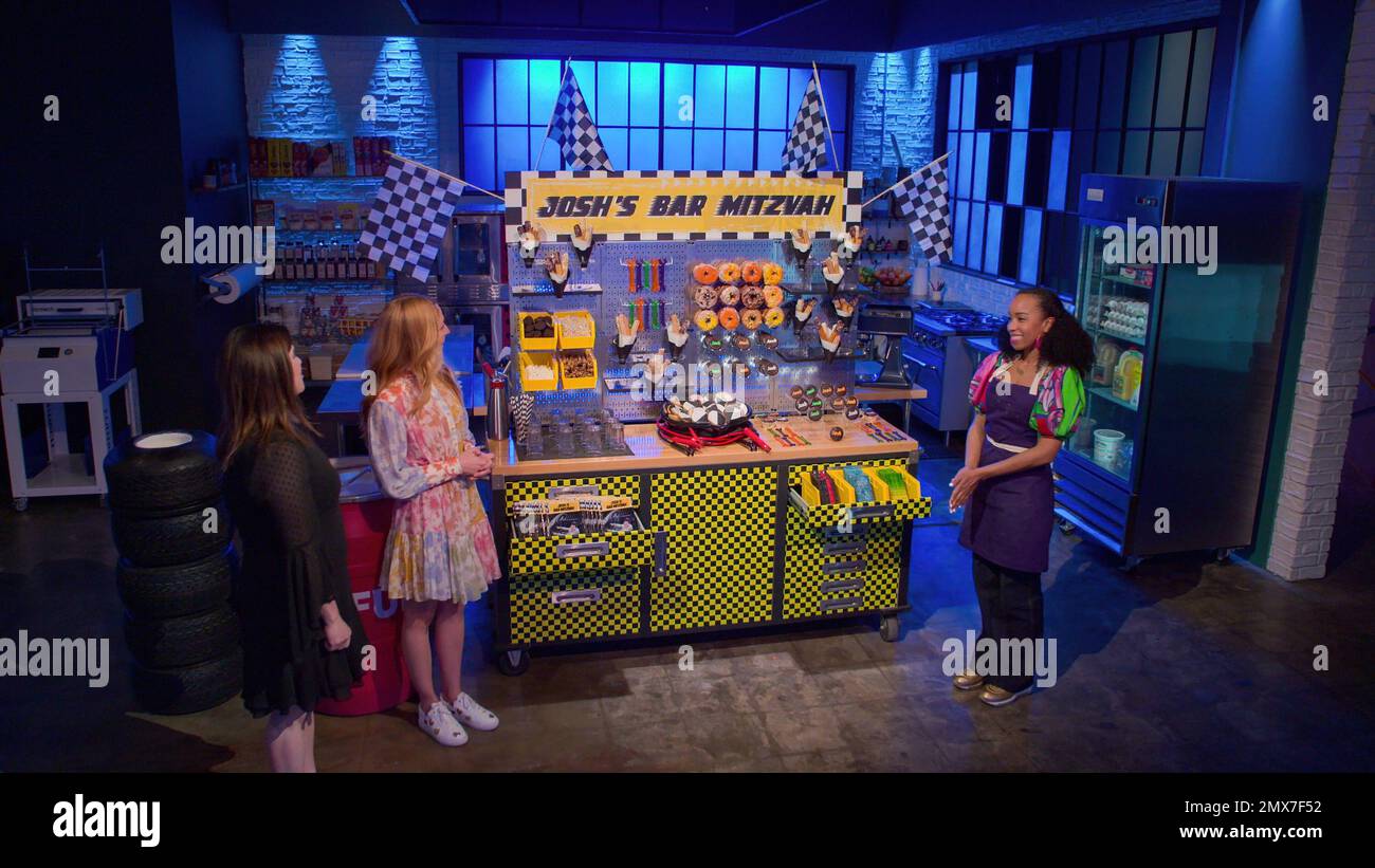 BAKE SQUAD, back, from left host Christina Tosi, MayaCamille