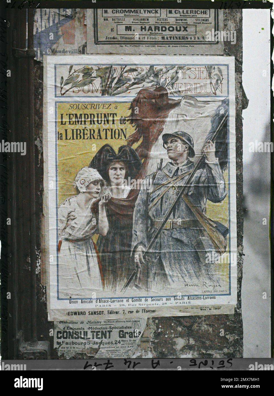 Paris, France displays national loan, friendly union of Alsace-Lorraine ...