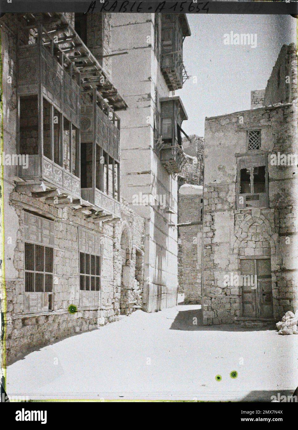 Home moucharabieh street neighborhood door habitat architecture arabia djeddah street hires