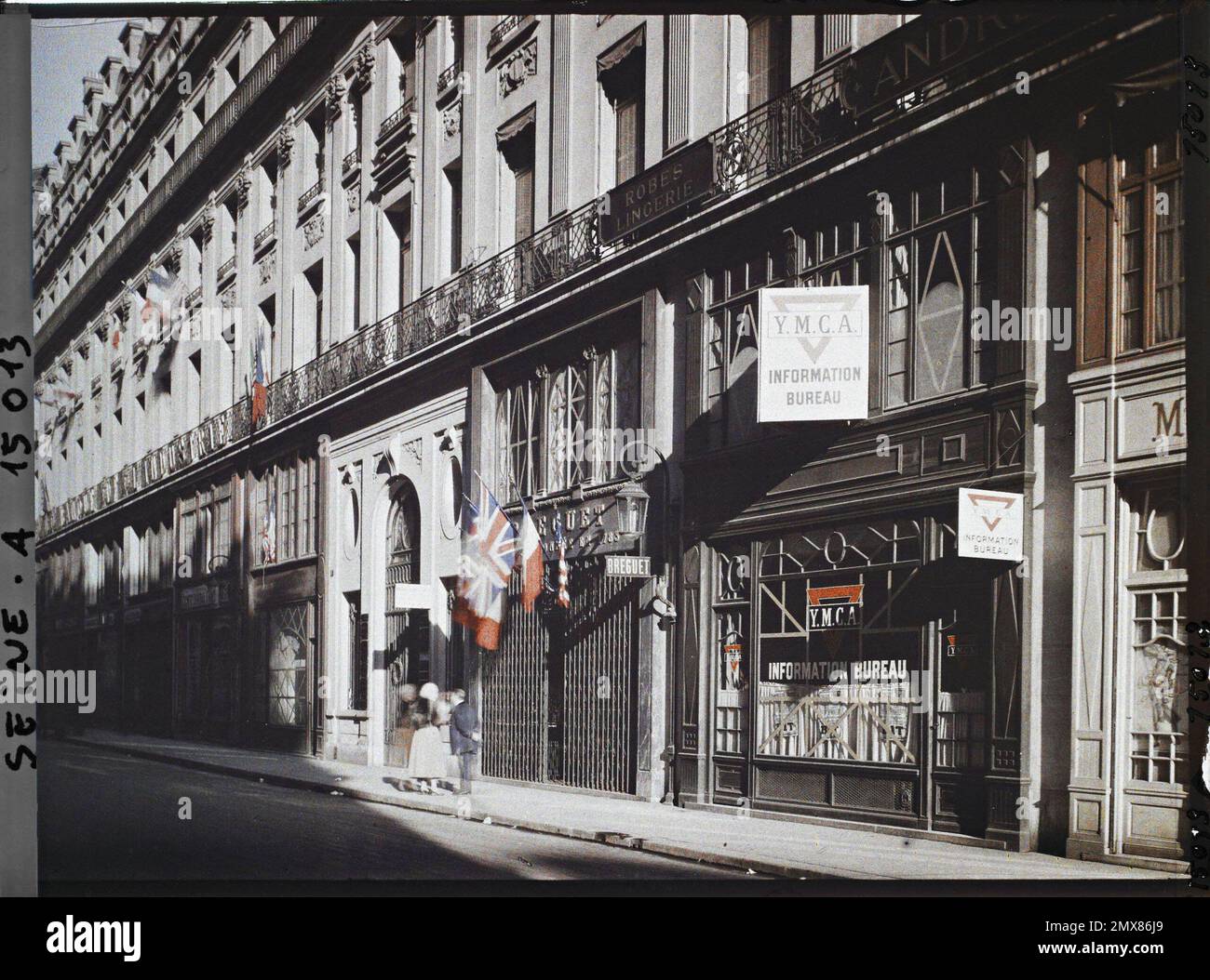 Paris (IXE arr.), France Protection of the Rollin college, place d 'Antwerp  Stock Photo - Alamy