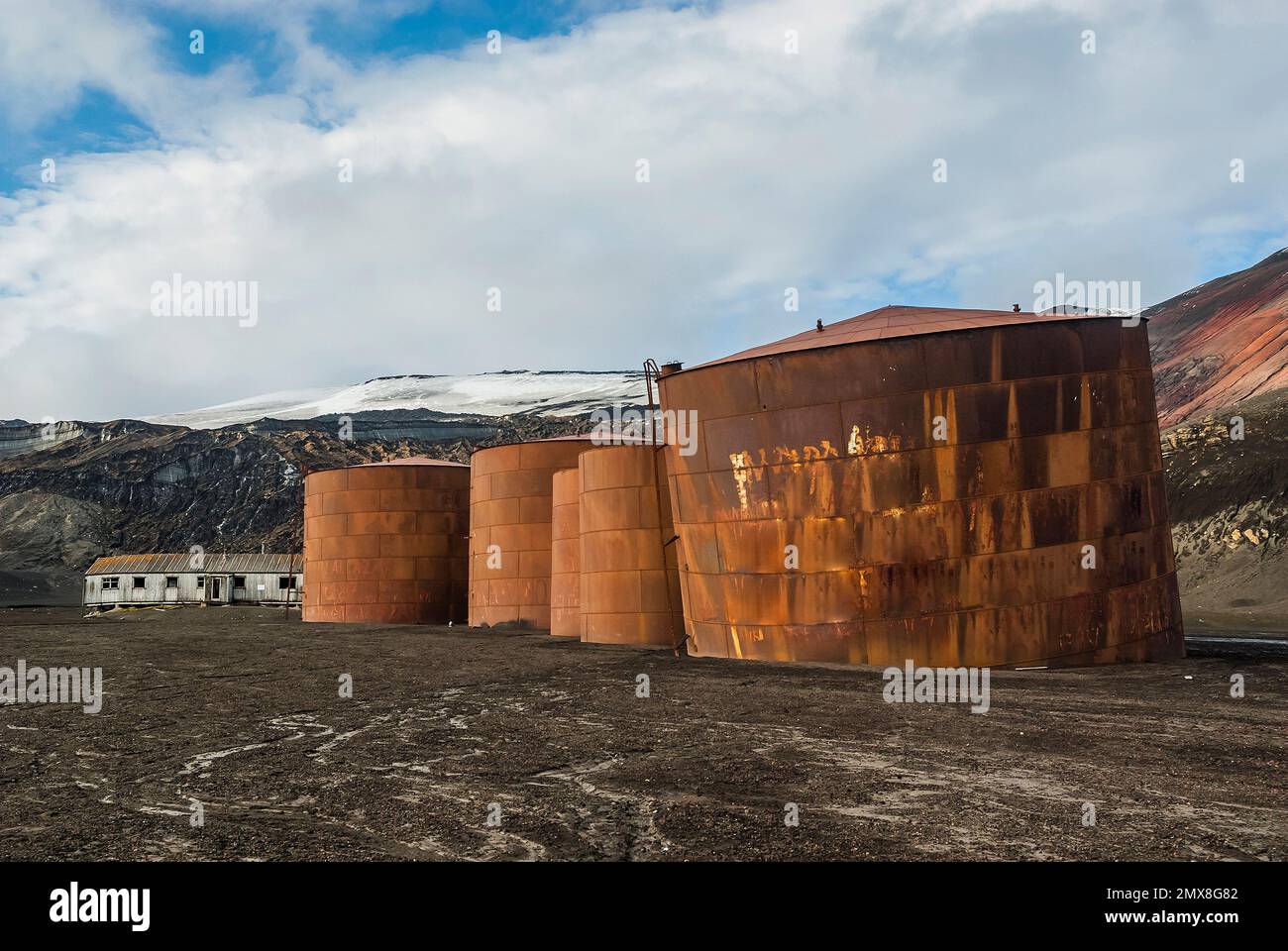 Anti climate scientific hi-res stock photography and images - Alamy