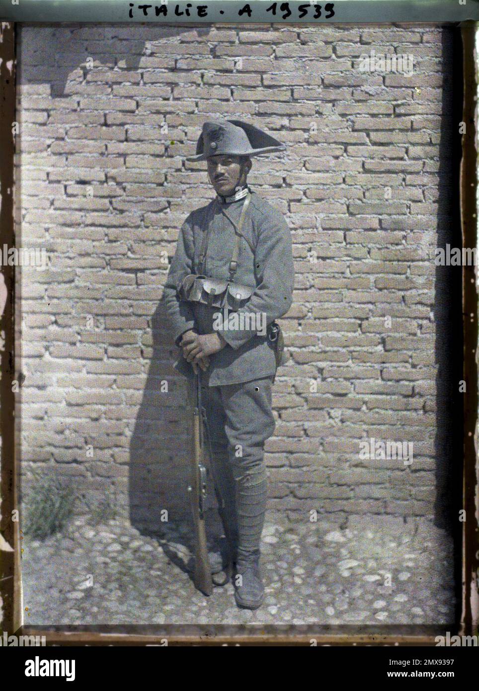 Vermonne, Italy adjaturo Giovanni, Carabinier Italy , 1918 - Italy - Fernand Cuville - (March -August) Stock Photo