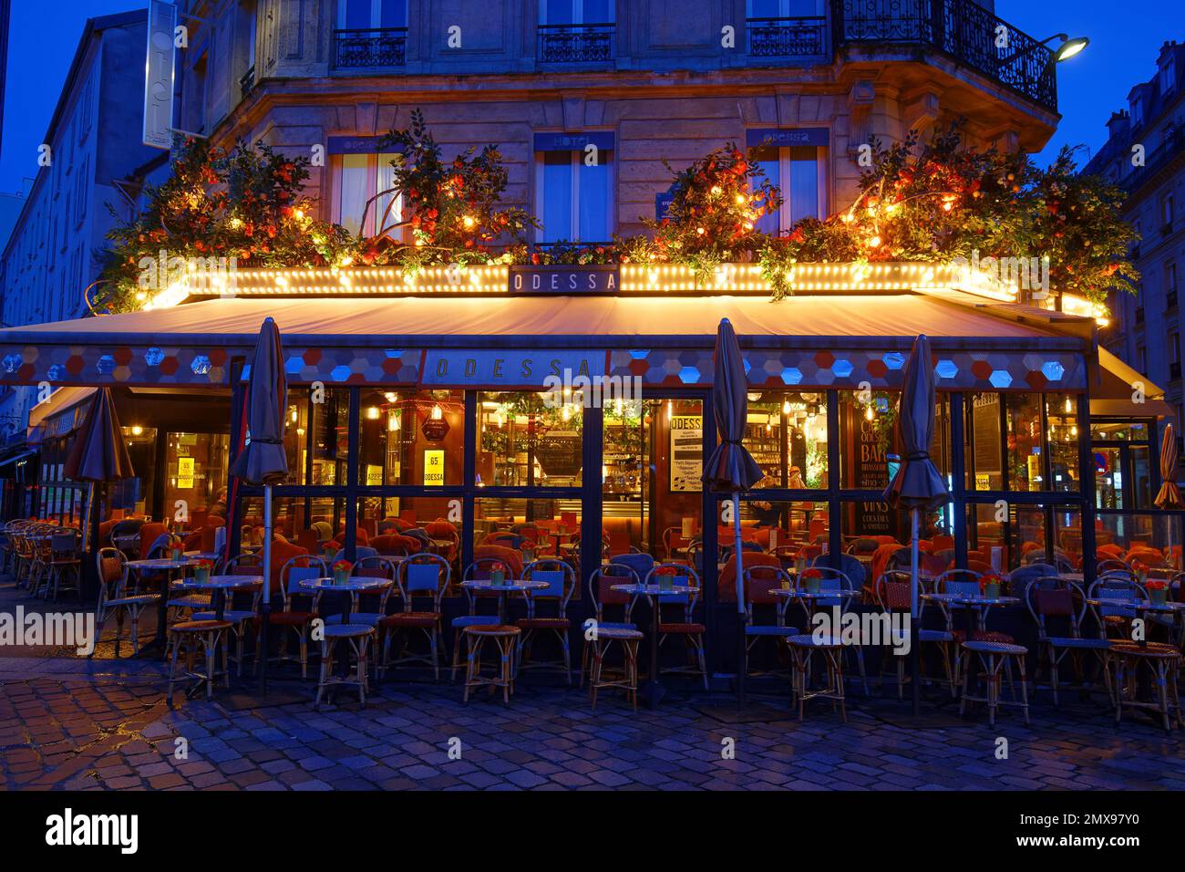 Galeries lafayette restaurant hi-res stock photography and images