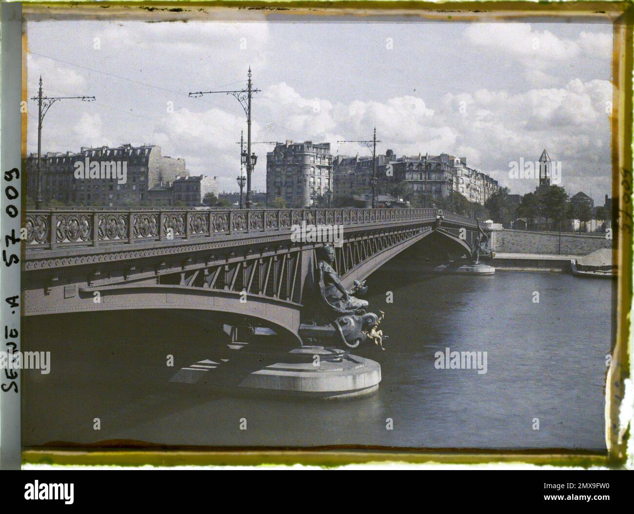 Paris (15th arr.), France Le Pont Mirabeau from the Louis-Blériot quay, towards the Quai de Javel (current Quai André-Citroën) , Stock Photo