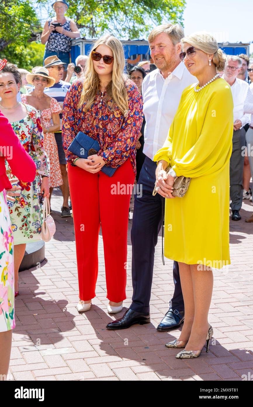 King Willem-Alexander and Queen Maxima of the Netherlands with Princess ...