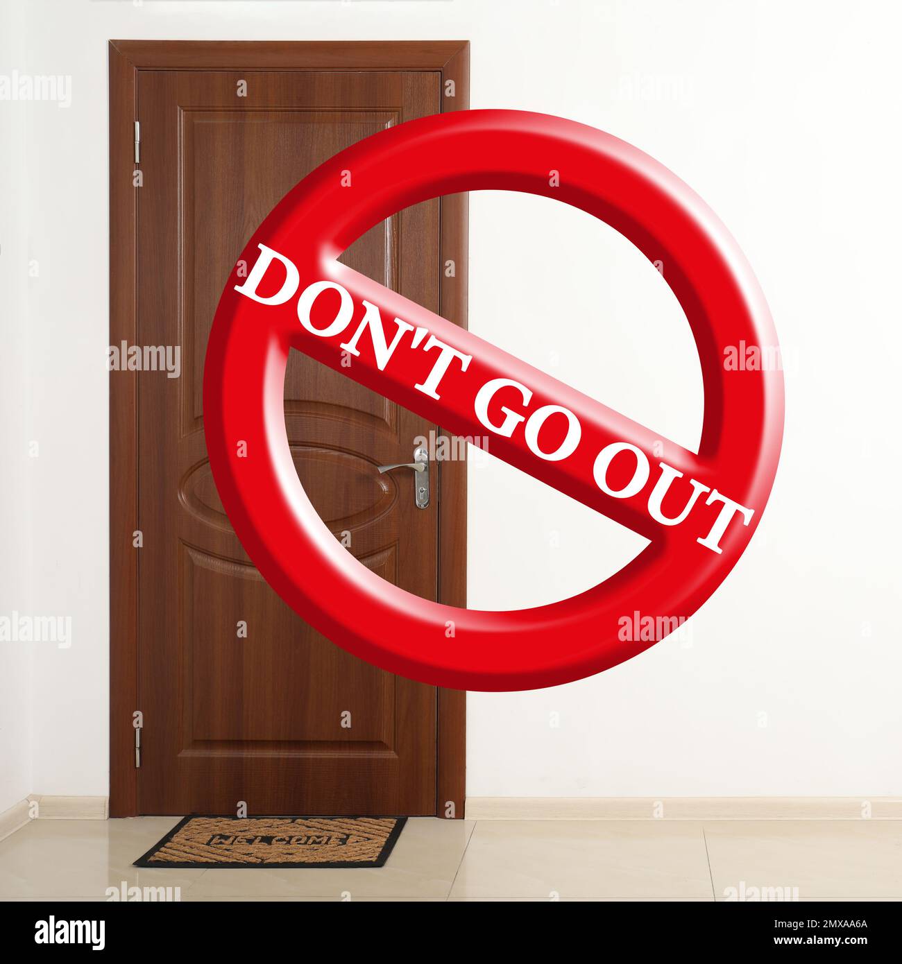 Closed door with sign hi-res stock photography and images - Alamy, image size:1300x1390