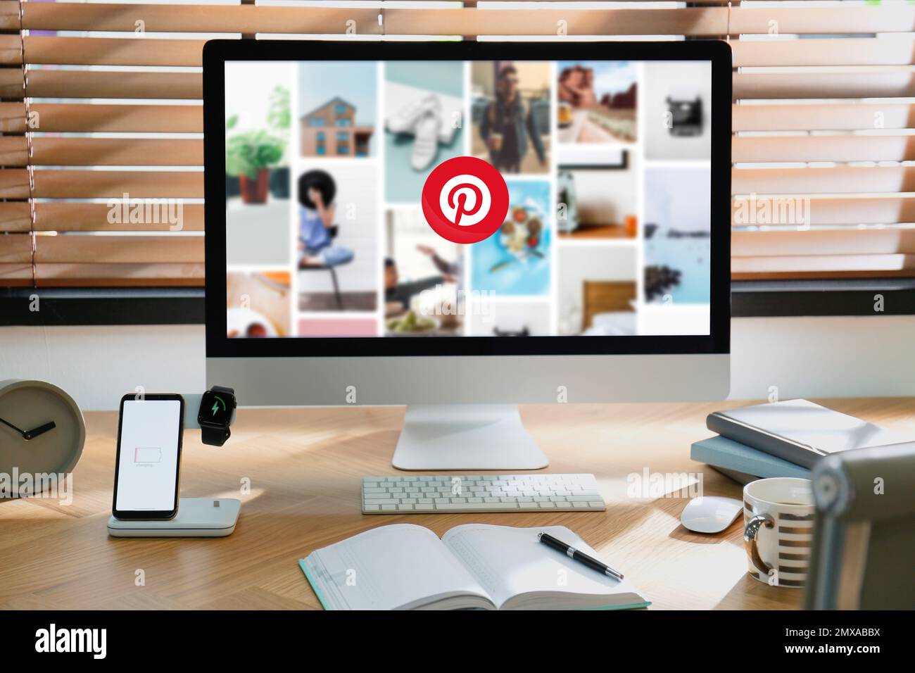 Digital planner office icon hi-res stock photography and images - Alamy