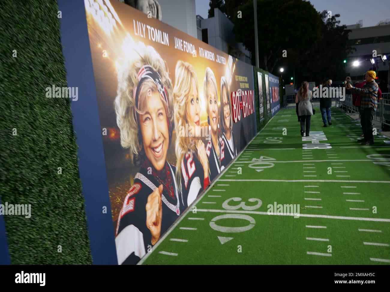 Paramount pi hi-res stock photography and images - Alamy