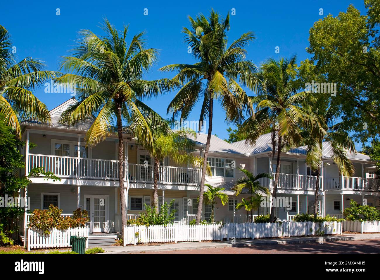 Victorian houses and villas, Key West, Florida/ Victorian houses, Key