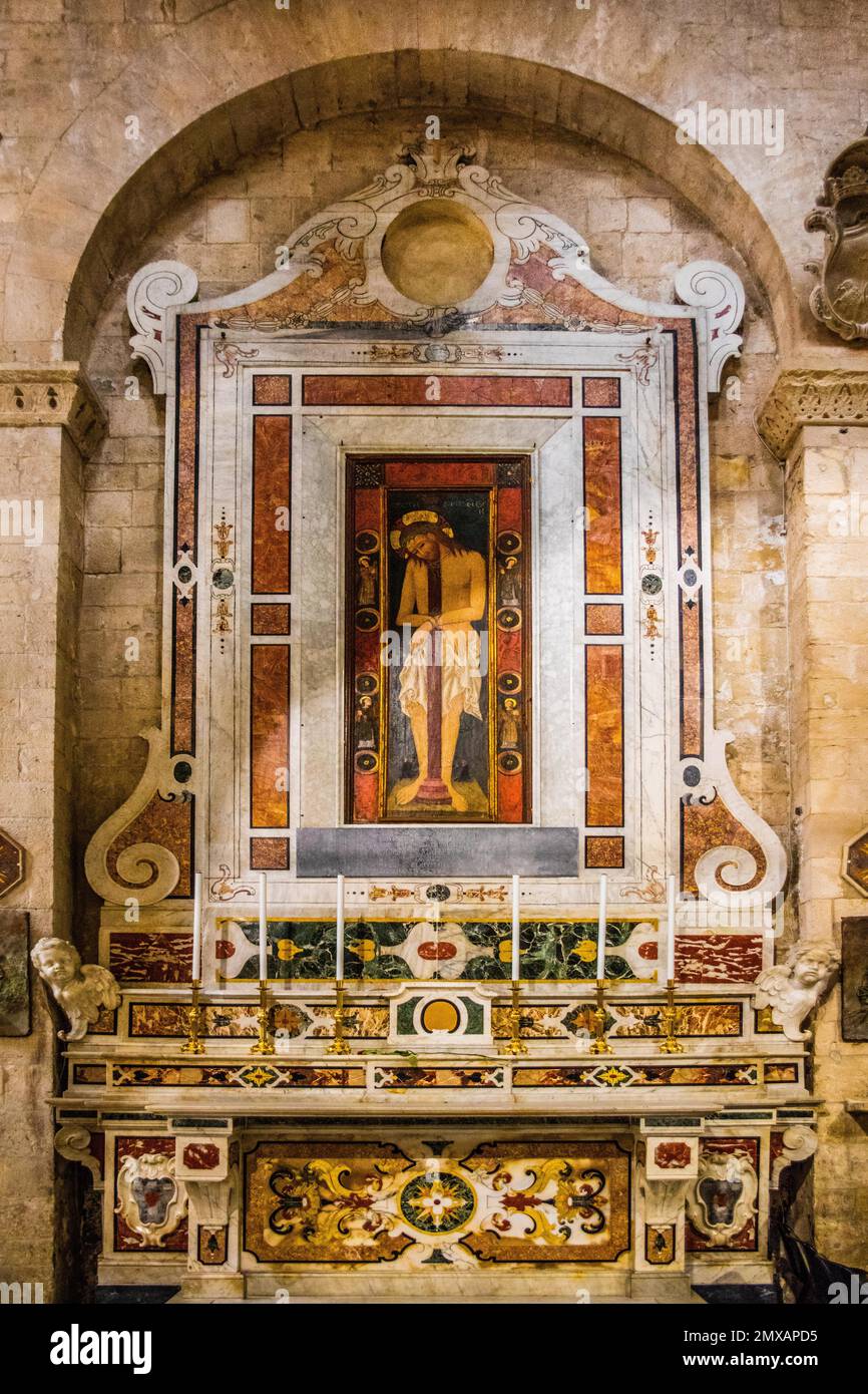Altar in the Cathedral of Santa Mari Maggiore, Barletta, Puglia, Barletta, Puglia, Italy Stock Photo