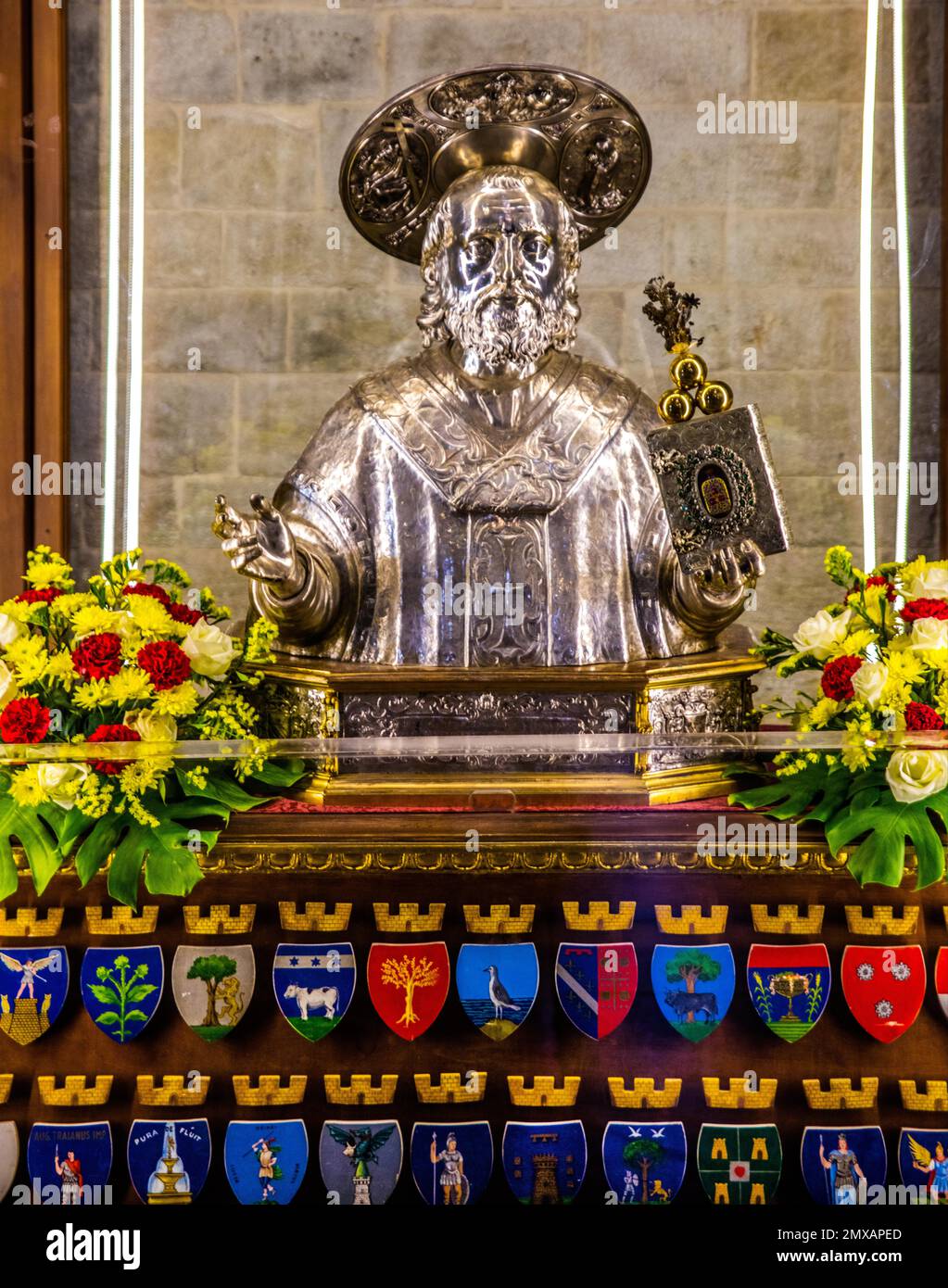 Statue of Saint Nicholas, Basilica San Nicola, Bari, Puglia, Bari