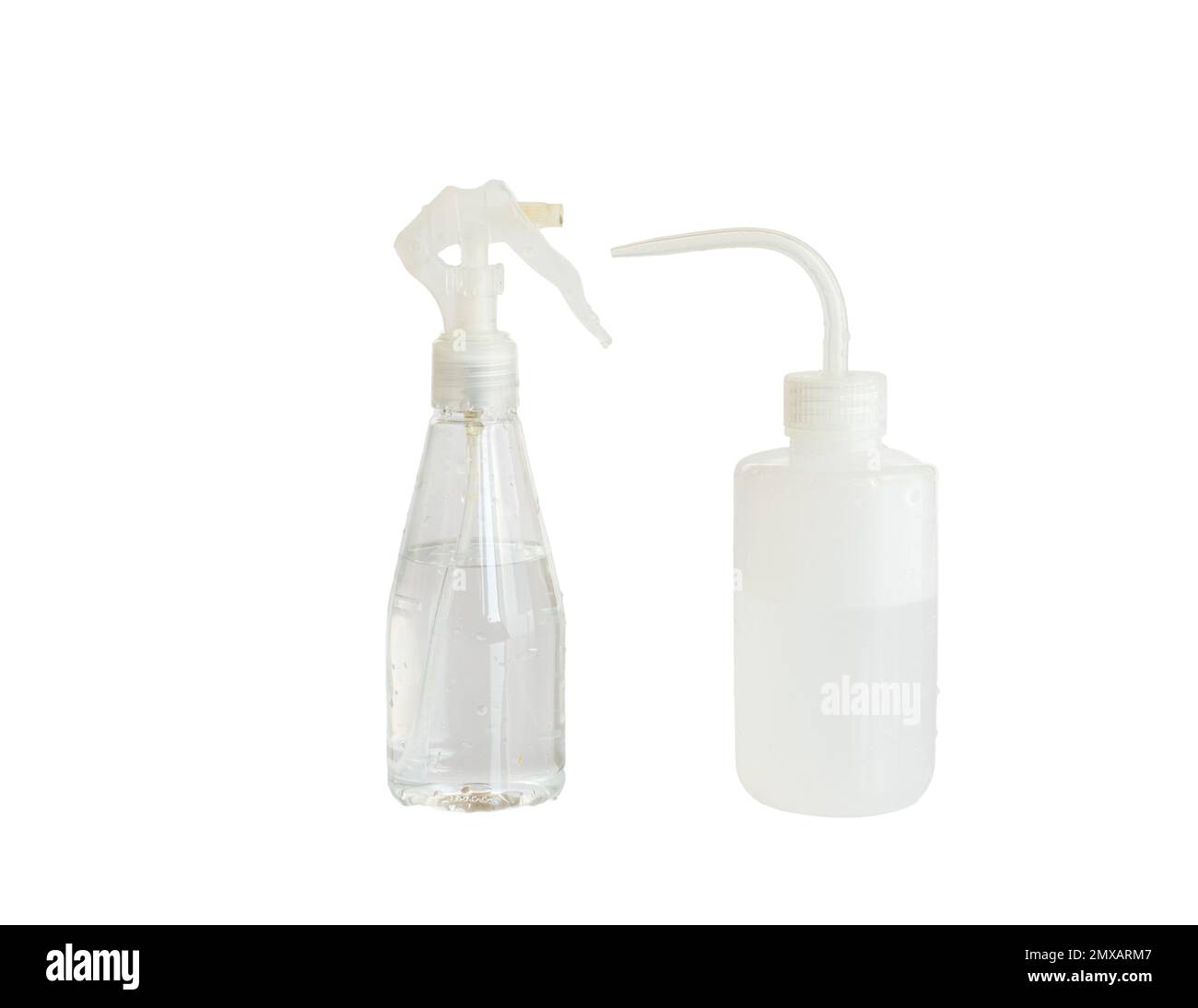 Water sprayer bottle fotografías e imágenes de alta resolución - Alamy