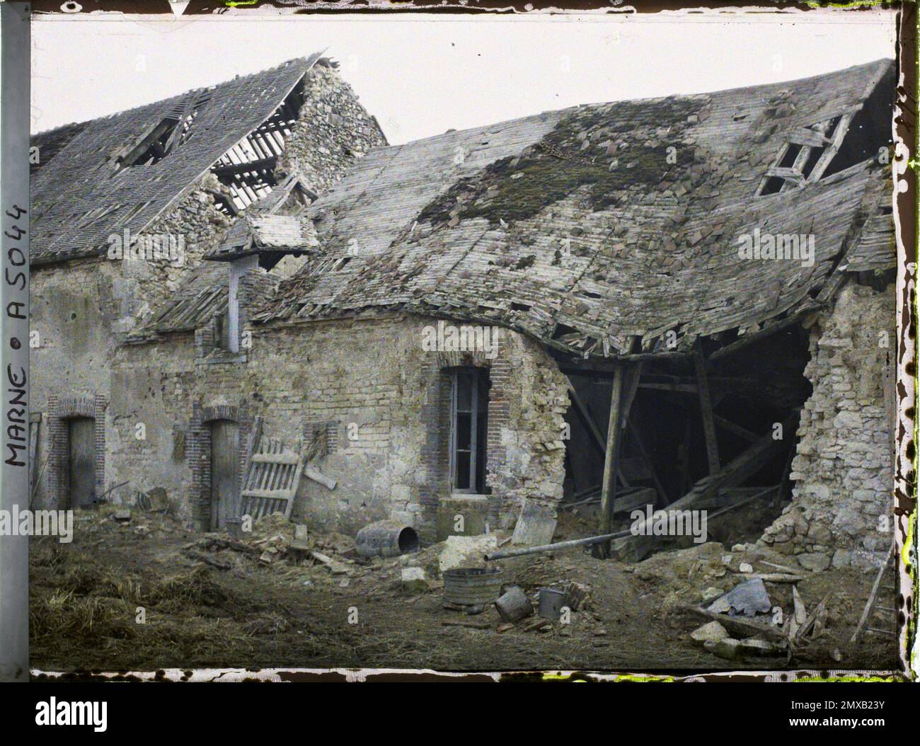 REURS, Marne, France The House destroyed by Emile Gibard , 1914-1915 - Devastated zones, North and East of France - Jean Brunhes, Auguste Léon and Georges Chevalier - (December 1914 -April 1915) Stock Photo