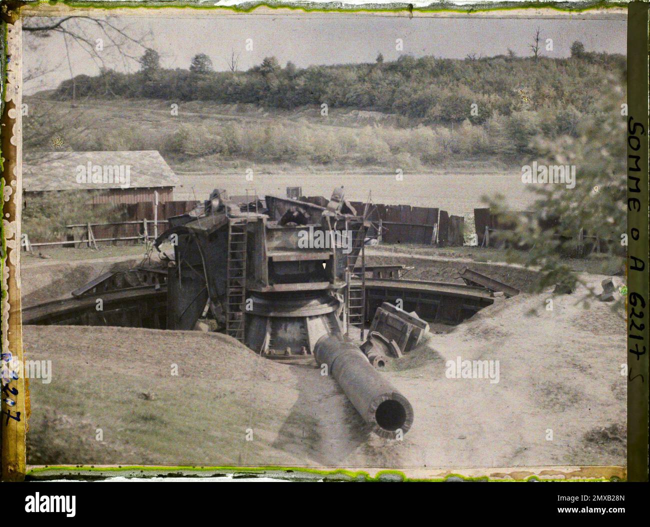 Fence cannon ruins front bombardment fortified architecture arti hires