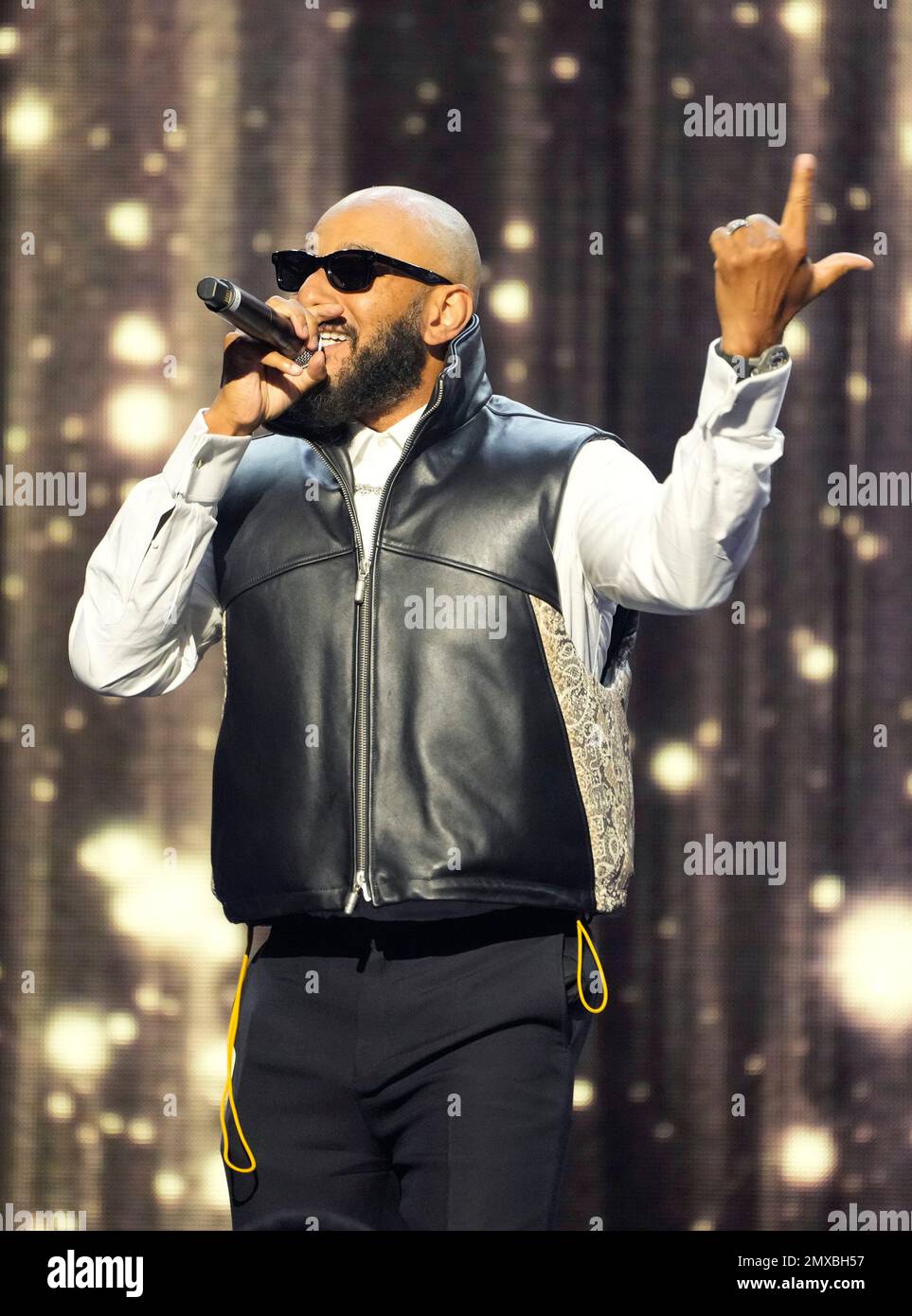 Swizz Beatz performs a tribute to Lil Wayne at the Black Music Collective  on Thursday, Feb. 2, 2023, at The Hollywood Palladium in Los Angeles. (AP  Photo/Chris Pizzello Stock Photo - Alamy