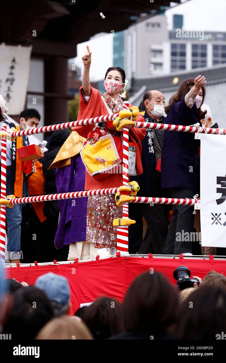 Tokyo, Japan. 3rd Feb, 2023. Special guests throw soybeans bags during