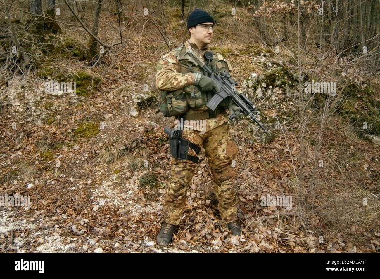 soldier selfie while he is fighting war Stock Photo Alamy