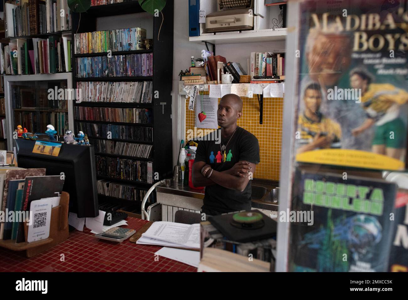 Kapstadt, South Africa. 26th Jan, 2023. NJ Sithole, who runs a