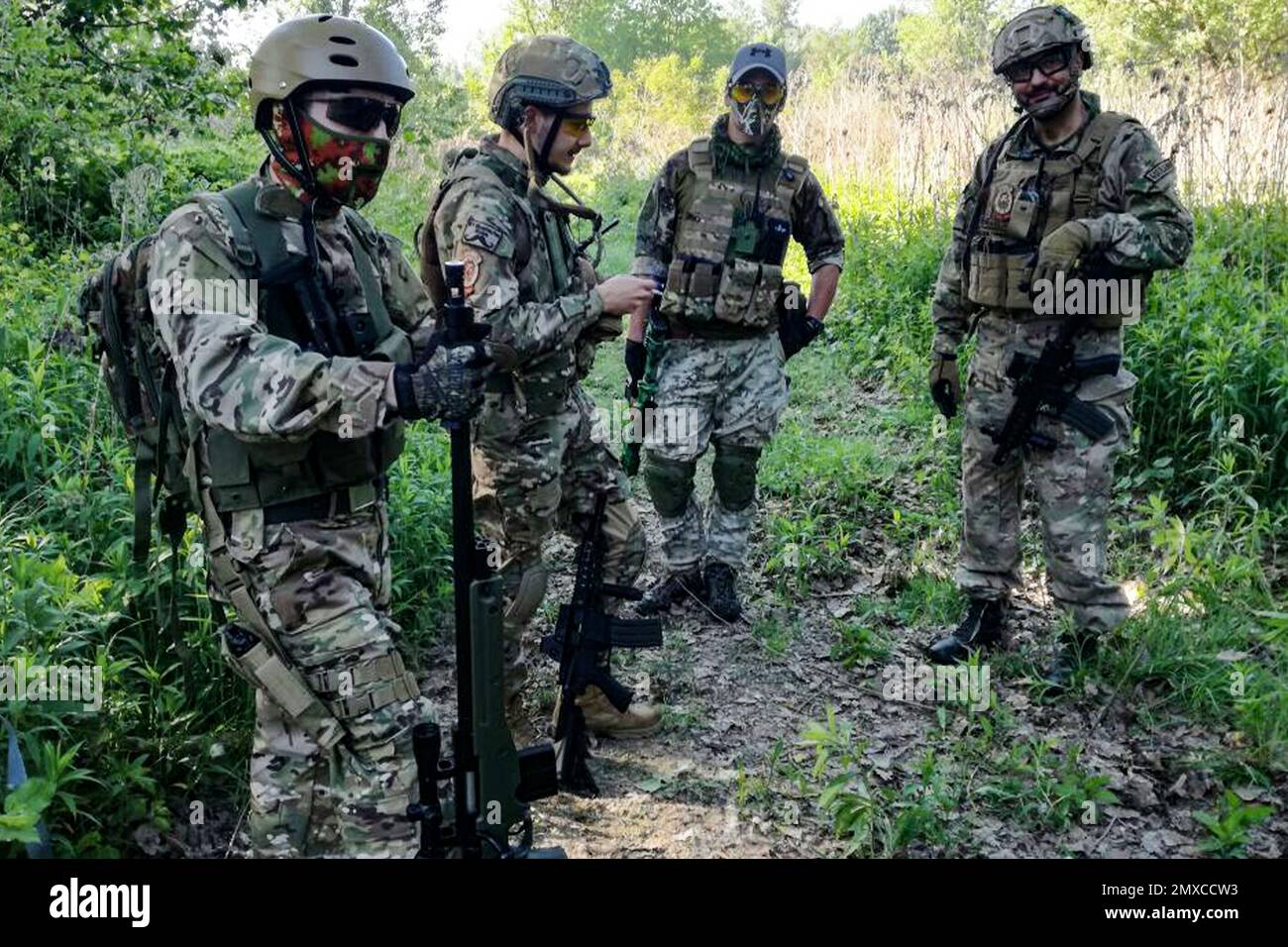 soldier selfie while he is fighting war Stock Photo Alamy