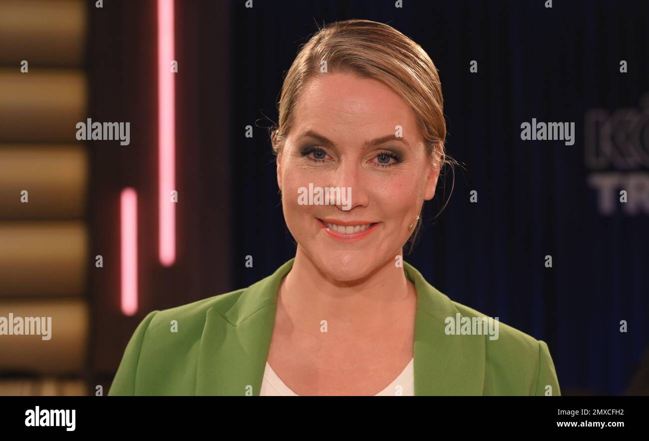 Cologne, Germany. 02nd Feb, 2023. Presenter Judith Rakers as a guest on the WDR talk show Kölner Treff Credit: Horst Galuschka/dpa/Alamy Live News Stock Photo
