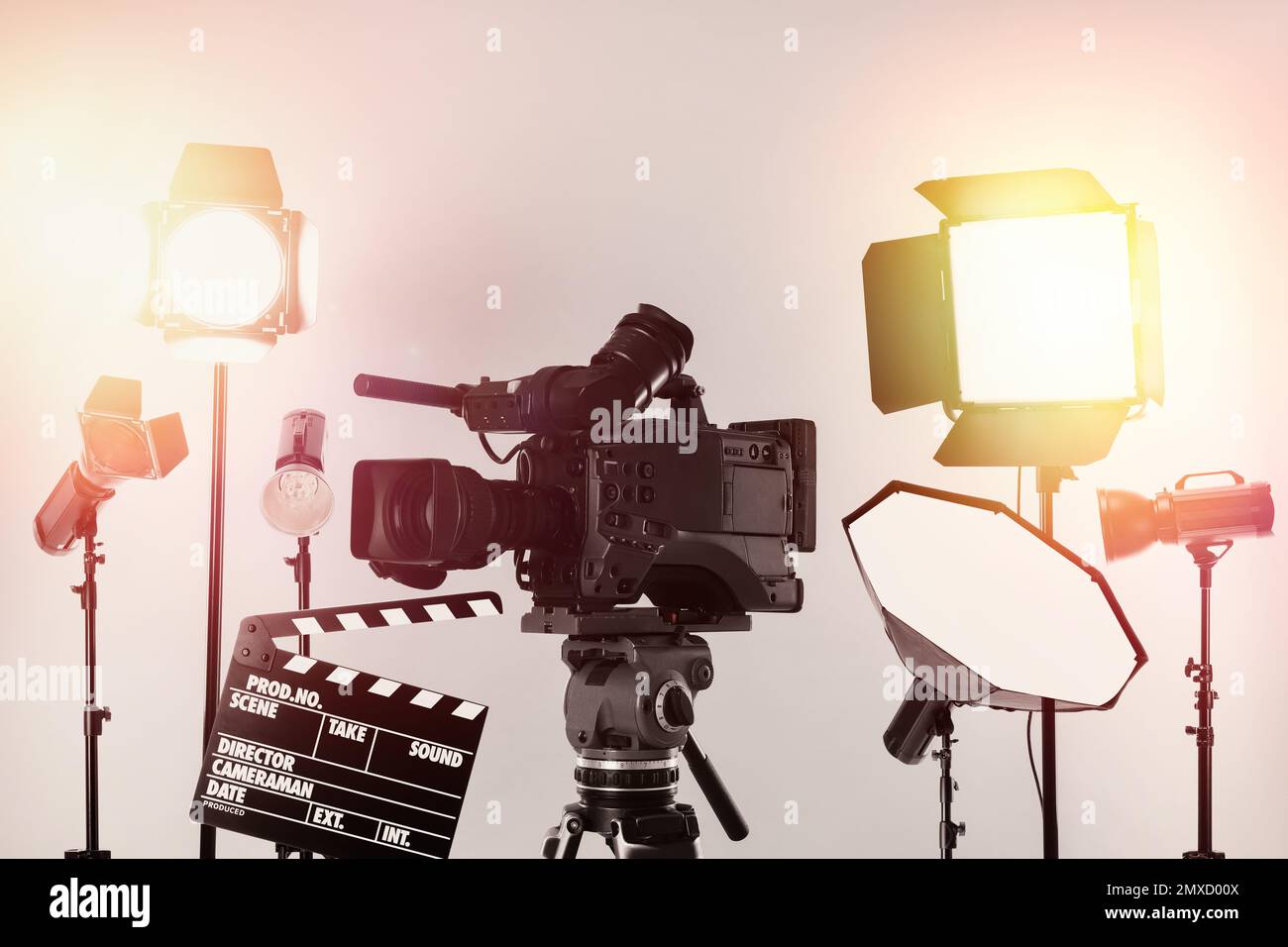 Professional camera lighting equipment deals