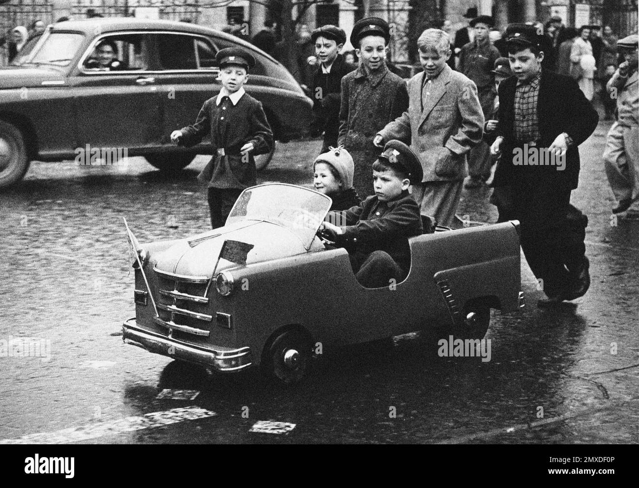 Leonid nikolayevich Black and White Stock Photos & Images - Alamy
