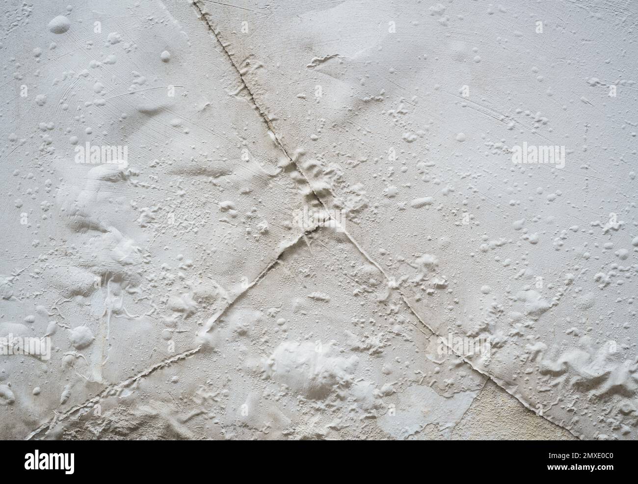 Problem of moisture damage acrylic white painting crack surface texture