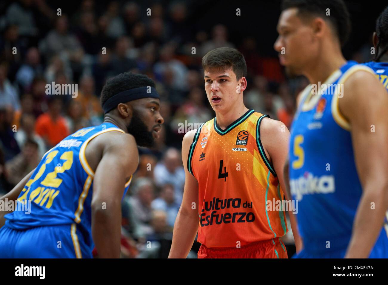 Maccabi tel aviv basket hi-res stock photography and images - Page 2