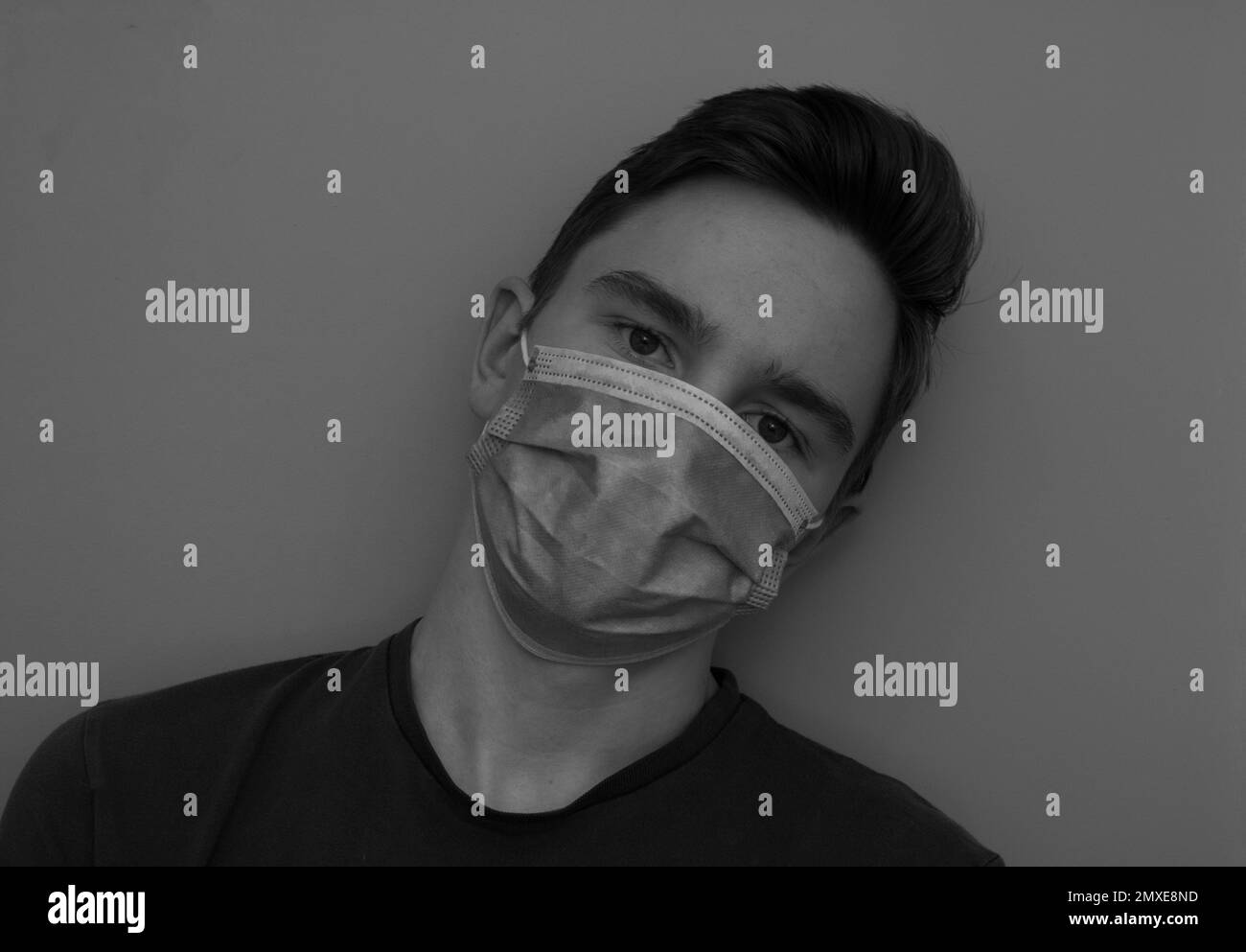 Black and white face wearing mask Black and White Stock Photos & Images ...