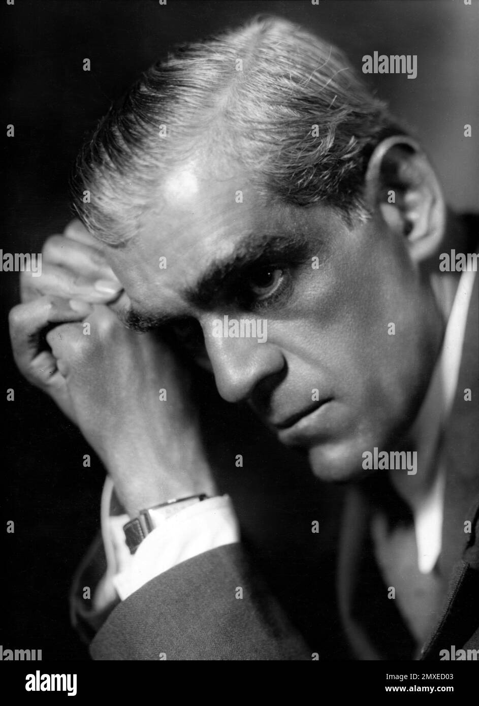 BORIS KARLOFF 1935 Portrait by BEN PINCHOT of New York publicity for Universal Pictures Stock Photo