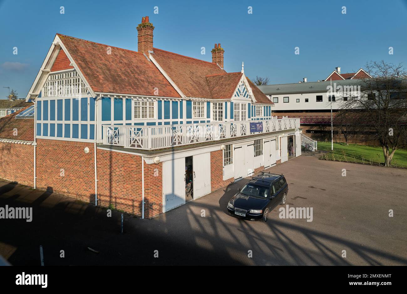 University of Cambridge, Emmanuel college, boat club house at a bank of the river Cam, Cambridge, England, on a sunny winter day. Stock Photo