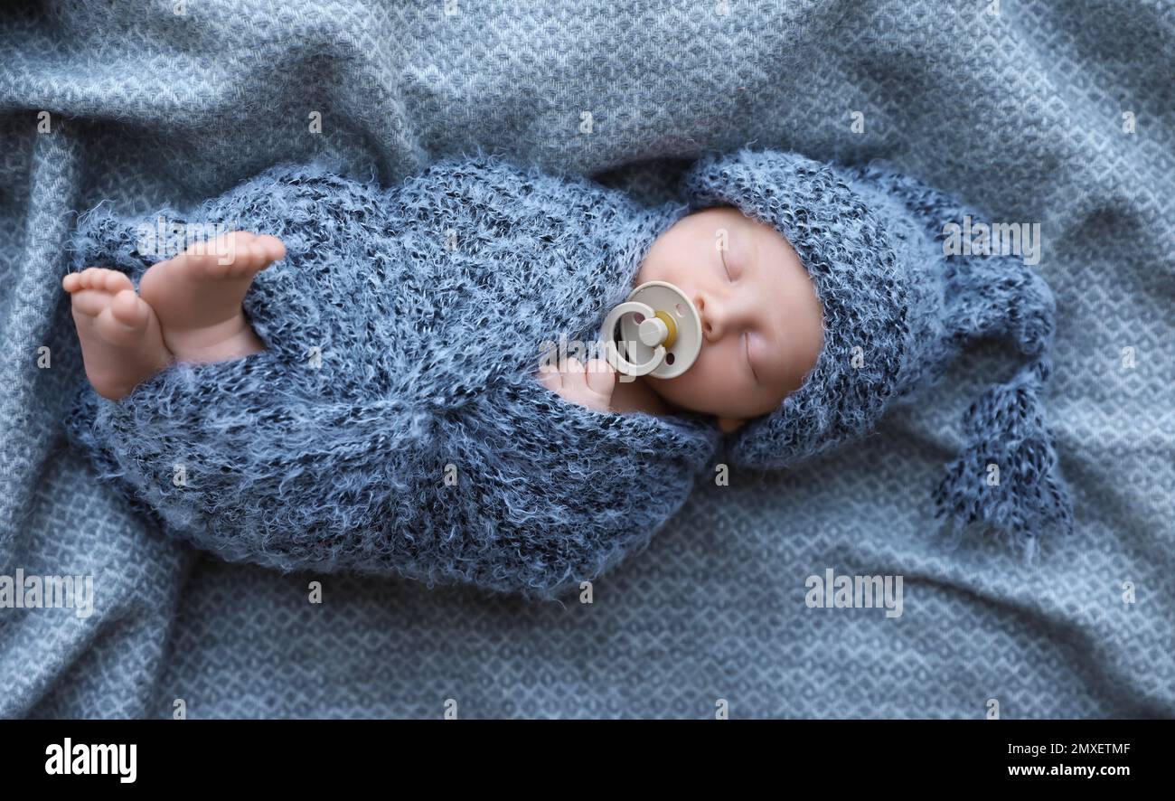 Cute newborn baby sleeping on blanket, top view Stock Photo Alamy