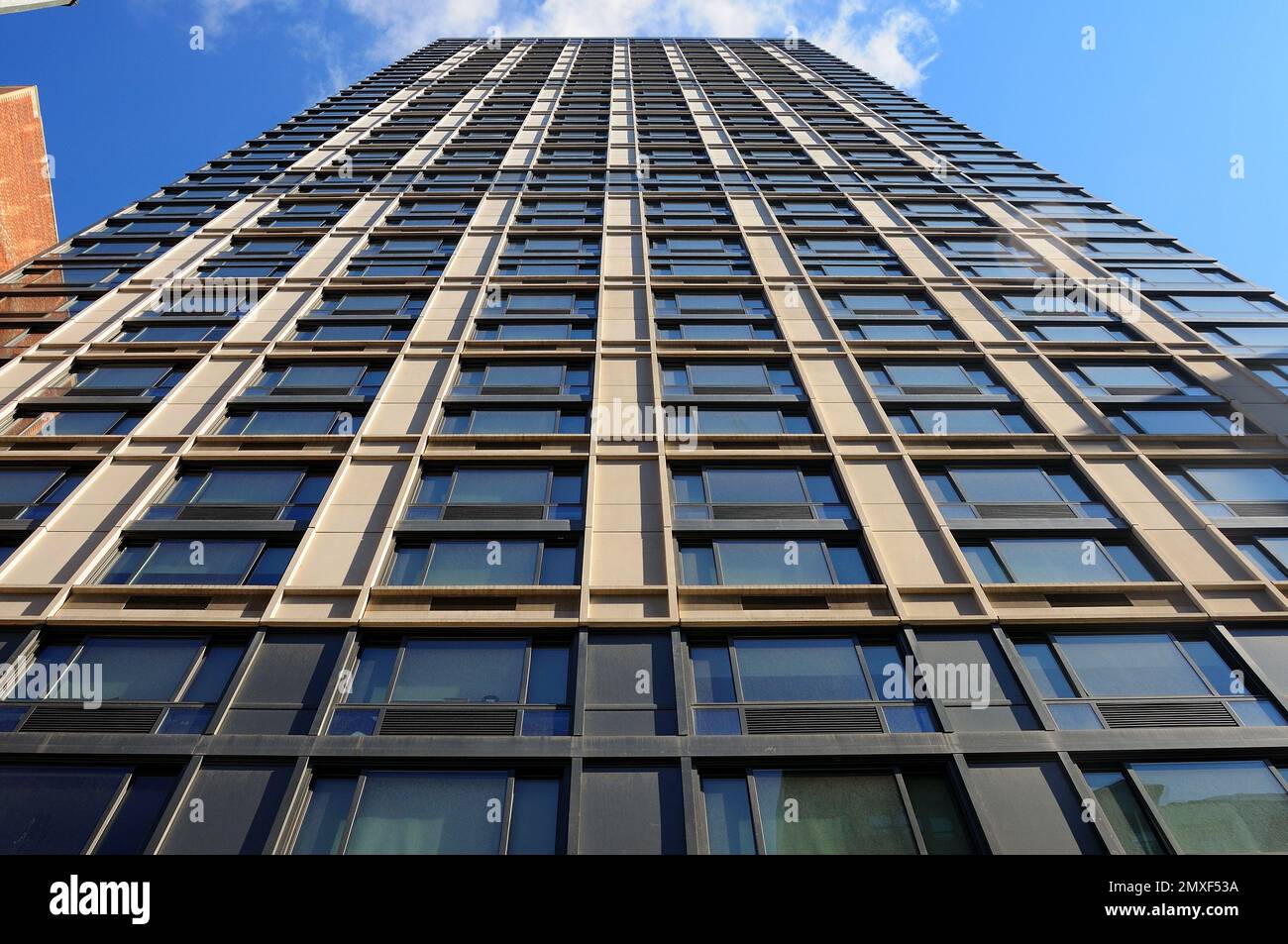 Tower 31 in New York City, a sleek high-rise residential building in ... - High Rise Properties Nyc