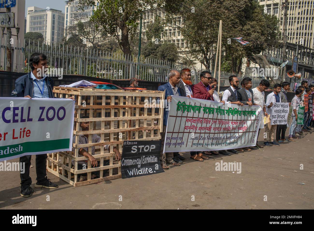 Dhaka, Bangladesh. 03rd Feb, 2023. Protesters hold placards and banners  during the demonstration. Anti-zoo campaigners staged a protest near the  National Museum in Dhaka, demanding the shutdown of zoos. Credit: SOPA  Images