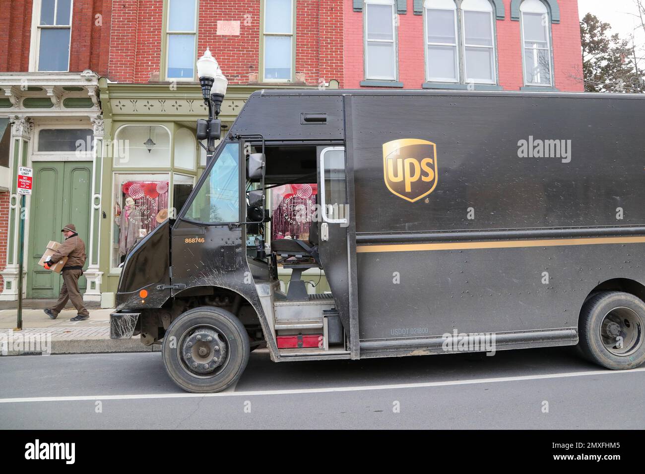 Danville, United States. 03rd Feb, 2023. A UPS worker makes a delivery
