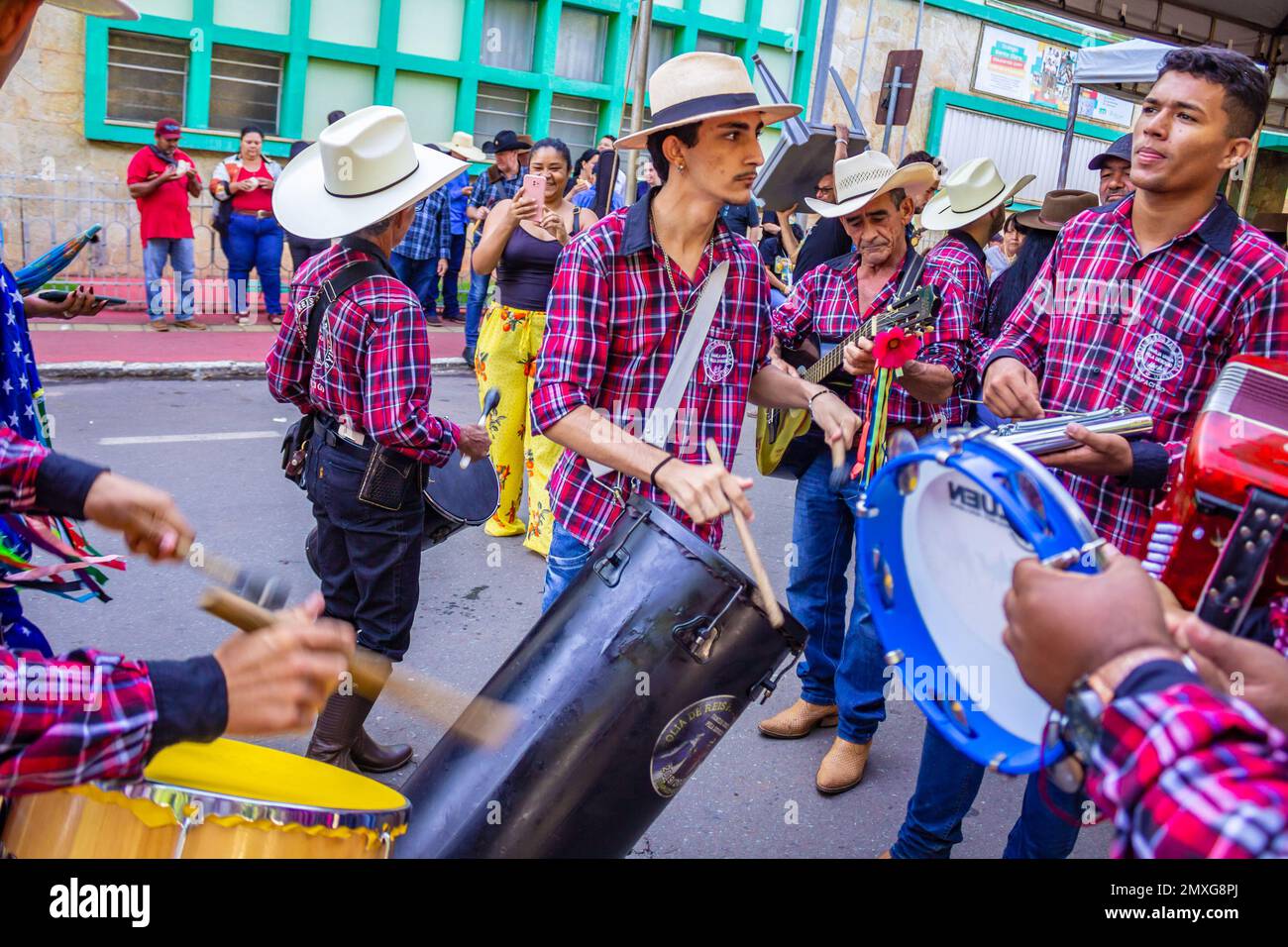 Goiania, Goias, Brazil – January 29, 2023: A group of people playing at the feast of the revelry of kings, a typical festival in Brazil. Stock Photo