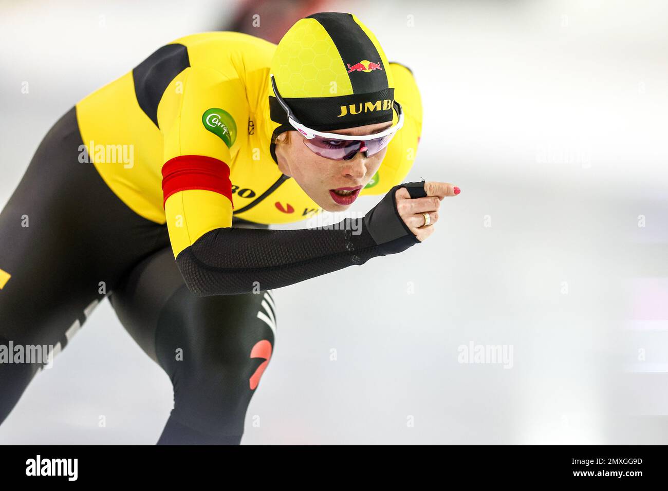 HERENVEEN - Antoinette Rijpma - de Jong in action on the 1,500 meters  during the first day of