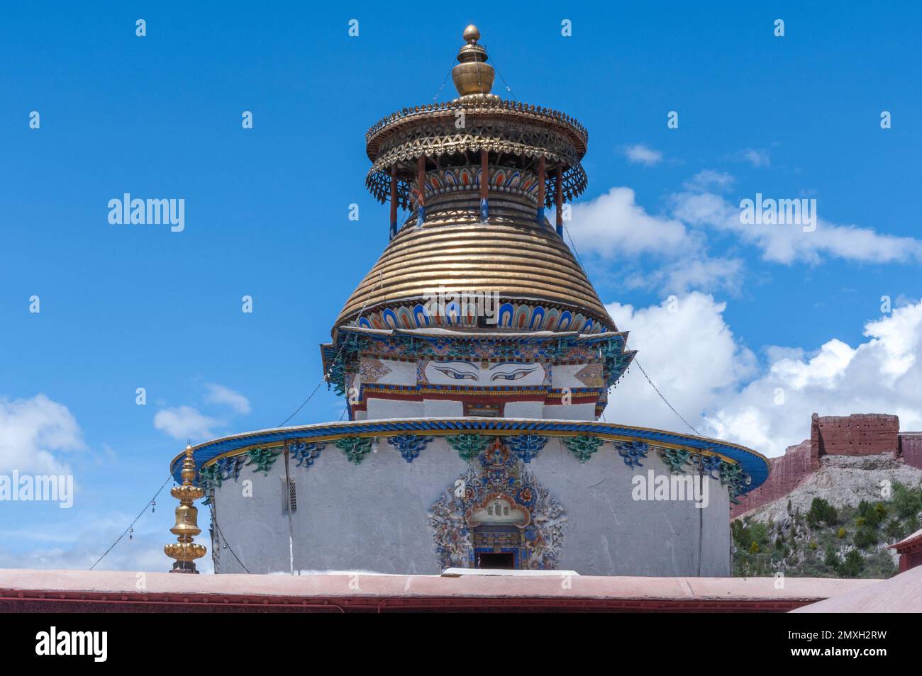The Buddhist Kumbum chorten in Gyantse in the Pelkor Chode Monastery - Tibet Autonomous Region of China Stock Photo