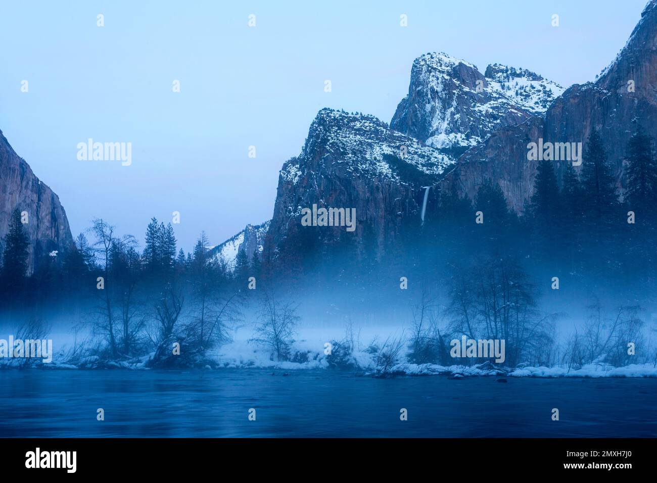 Yosemite Valley Evening Mist Stock Photo