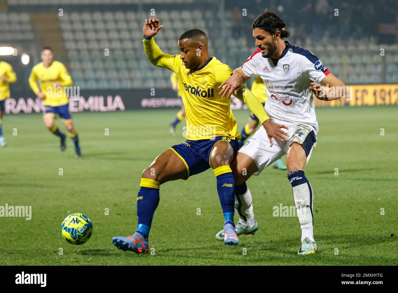 Modena celebrates the victory during the Italian soccer Serie B match Modena  FC vs Cagliari Calcio on February 03, 2023 at the Alberto Braglia stadium  in Modena, Italy (Photo by Luca Diliberto/LiveMedia