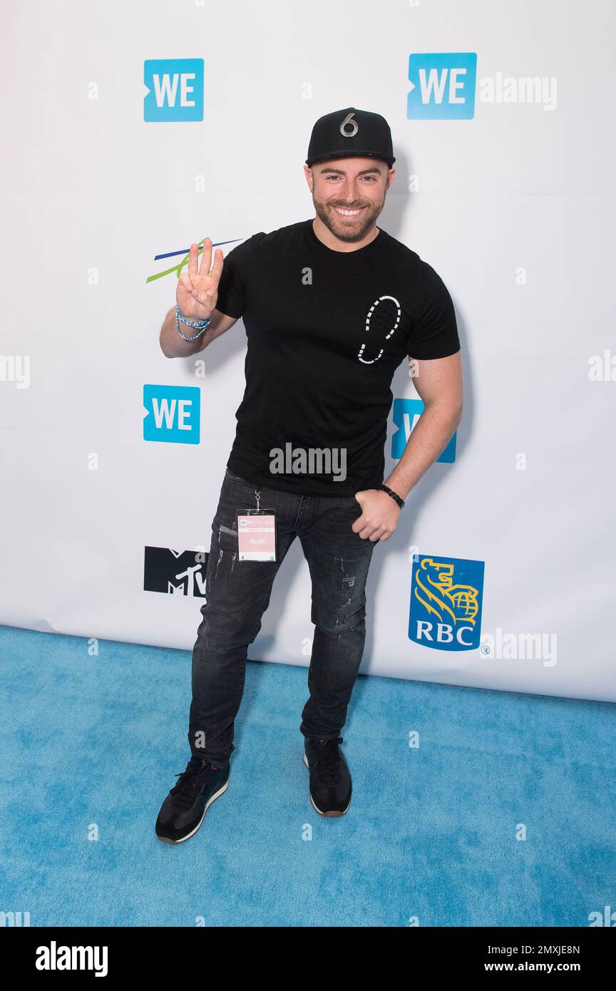 Matthew Santoro arrives at WE Day on Wednesday, Oct. 19, 2016, in