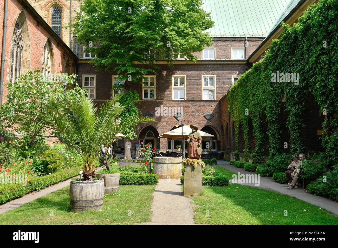 Bible Garden in the Chapter House, Domsheide, Bremen, Germany, Europe