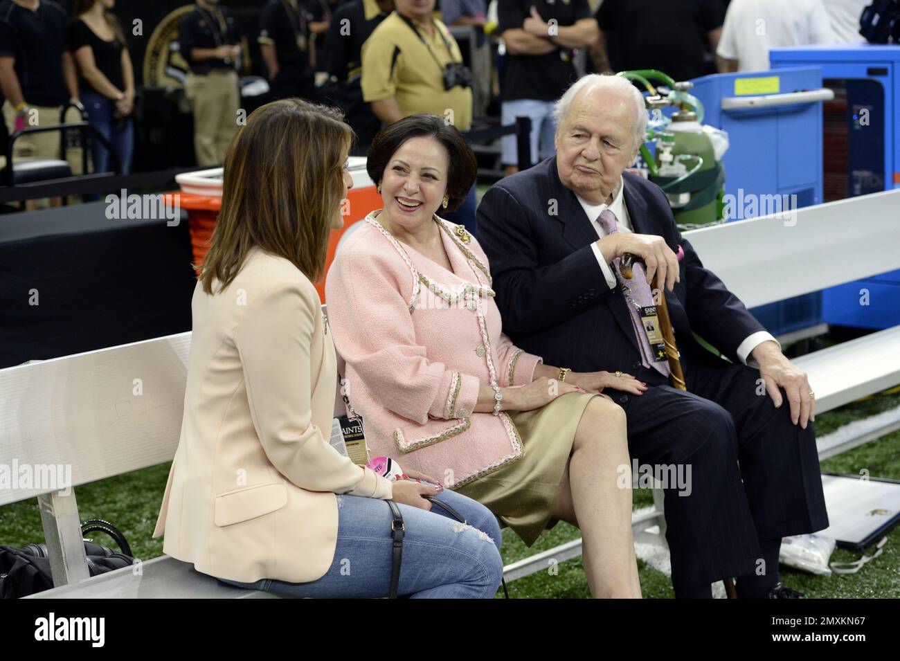 New Orleans Saints owner Tom Benson and his wife Gayle Benson talk with ...