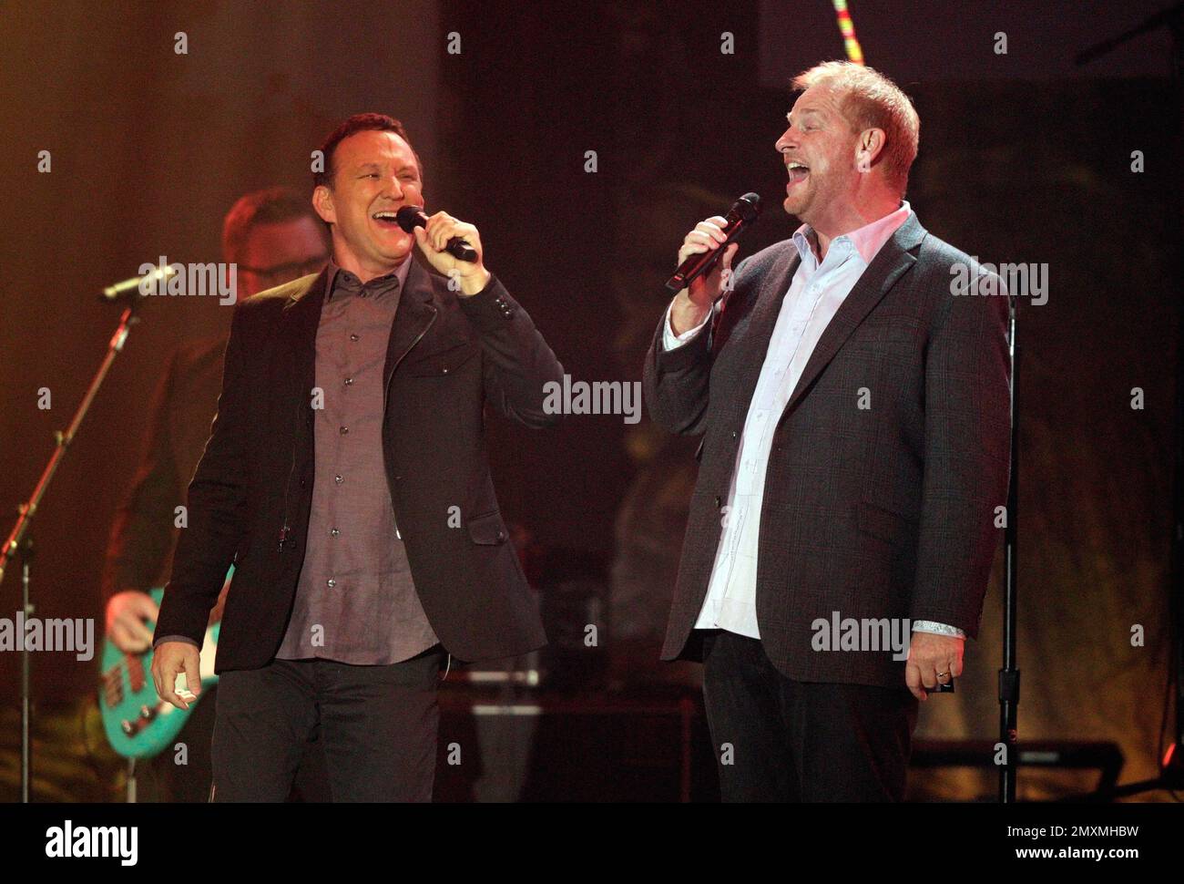 Dan Dean, right, and Randy Phillips of Phillips, Craig and Dean perform ...